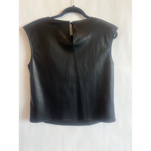Andrew Marc New York Faux Leather Wide Shoulder
Sleeveless Top Pleated Black SML - Picture 4 of 11